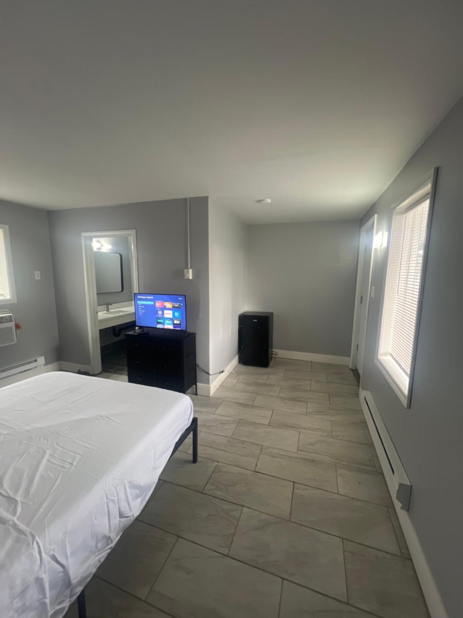 Nest Inn Вотертаун Екстер'єр фото